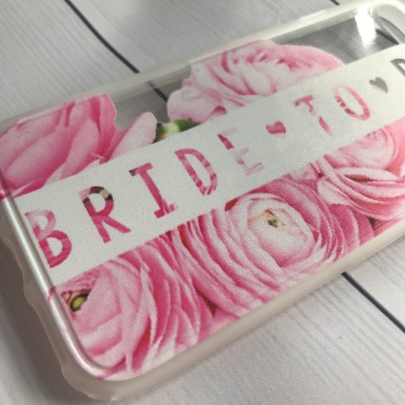 Bride To Be IPhone 7 Plus Wedding Floral Case - Picture 5 of 5