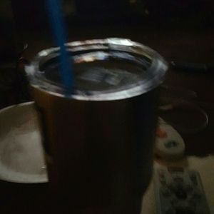 Meet your Posher, Annette