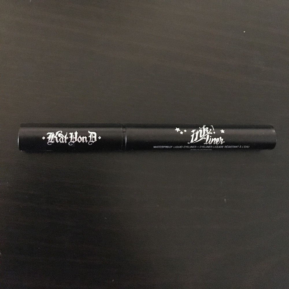 Kat Von D. Ink! Liner