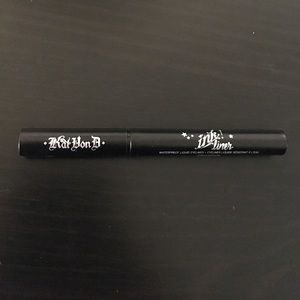 Kat Von D. Ink! Liner