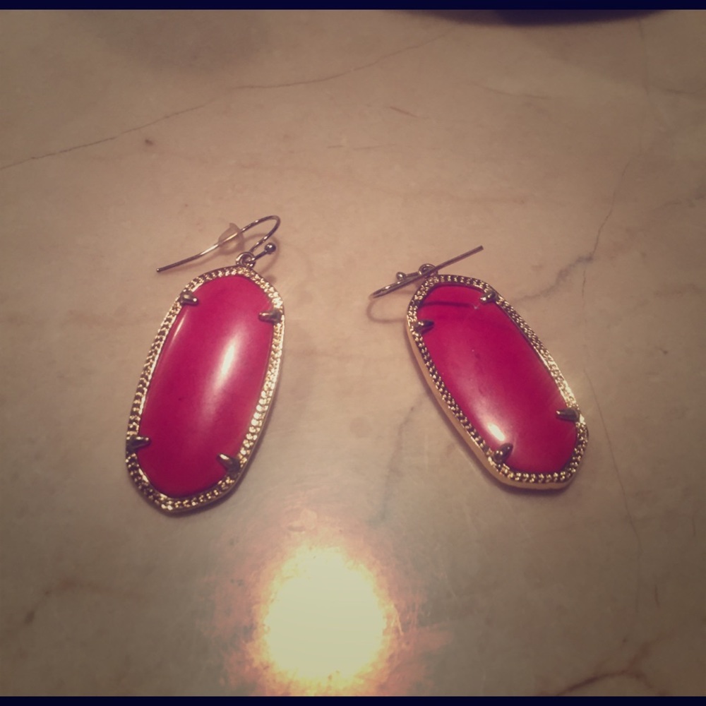 Kendra Scott jewelry