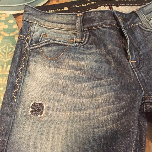 Express Rerock Boot Cut Jean Size 2 - Picture 5 of 5