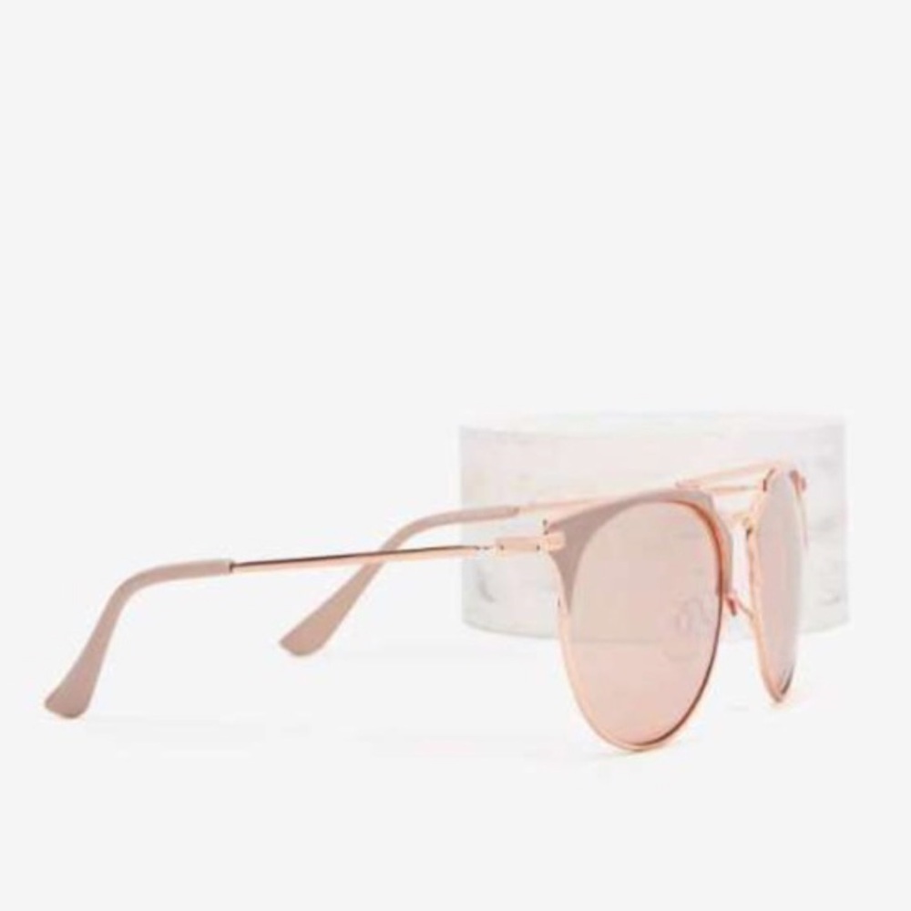 ♥️BOGO♥️New Nasty Gal Rose Gold Mirrored Retro Sun - Picture 2 of 4