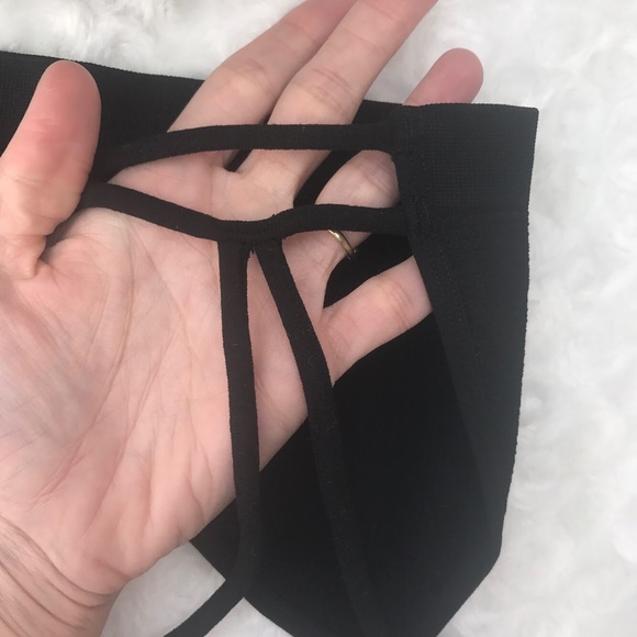 ❌ SOLD❌Black Crisscross Bralette Slashed Caged Bra - Picture 8 of 8