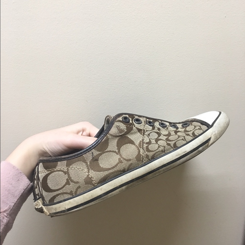 Coach Shoes - Picture 2 of 4