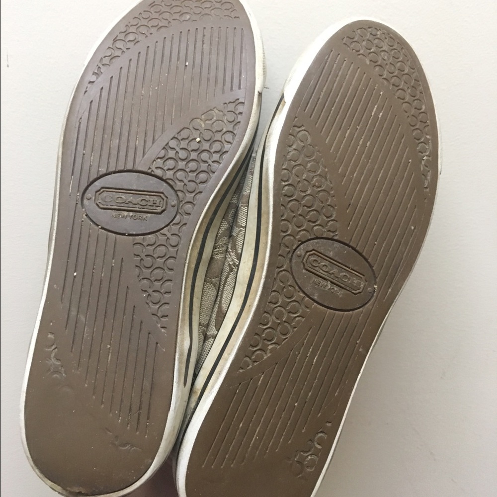 Coach Shoes - Picture 3 of 4