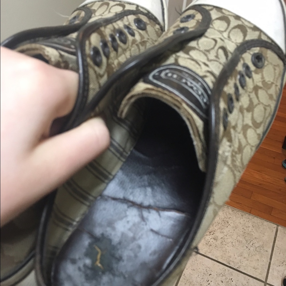 Coach Shoes - Picture 4 of 4