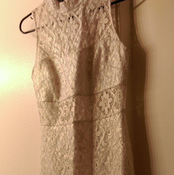 White and Gold Bebe Dress - Picture 3 of 5