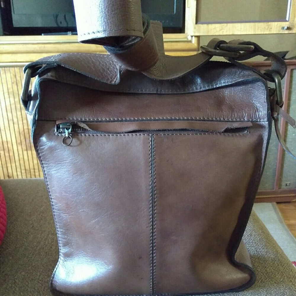 Sold - Picture 2 of 7