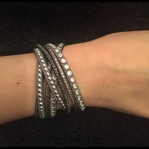 Trendy! Grey Wrap Around Bracelet