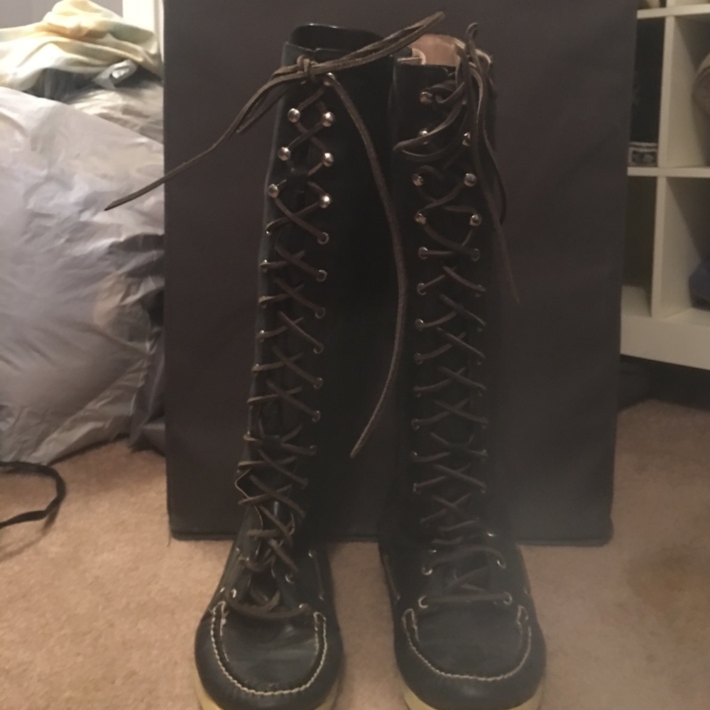 Sperry dark navy boots