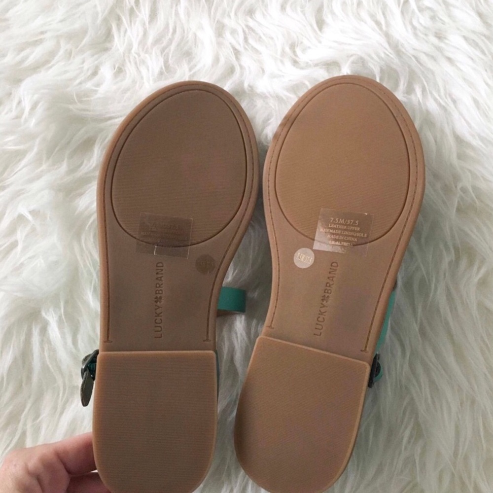 nwt//lucky brand • alexcia sandals in mint - Picture 6 of 8