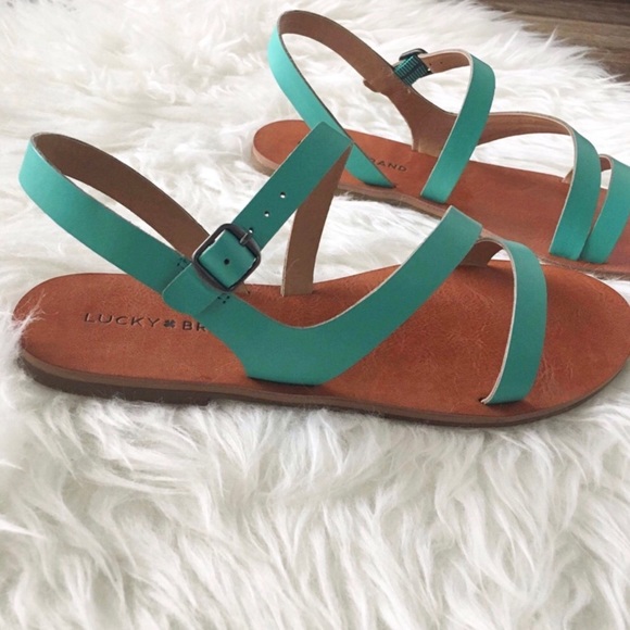 nwt//lucky brand โข alexcia sandals in mint - Picture 5 of 8