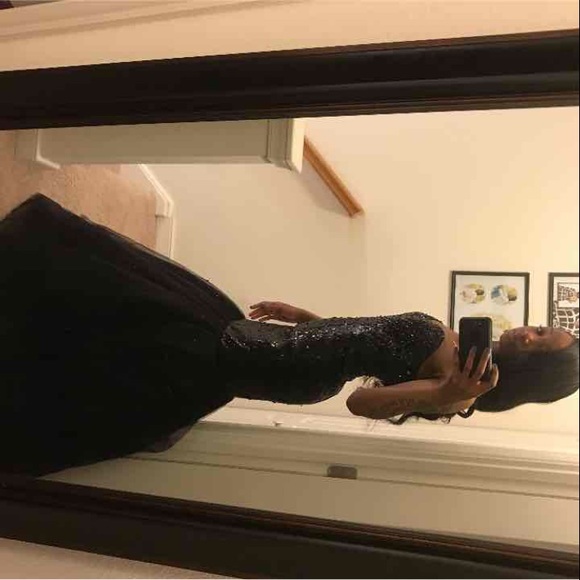 BLACK PROM DRESS FOR SLAE BRAND NEW - Picture 3 of 4