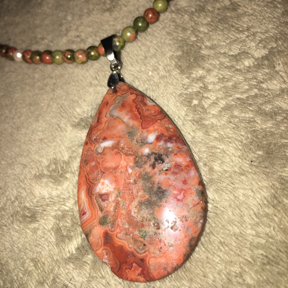 Necklace - FINAL PRICE - NO OFFERS PLEASE