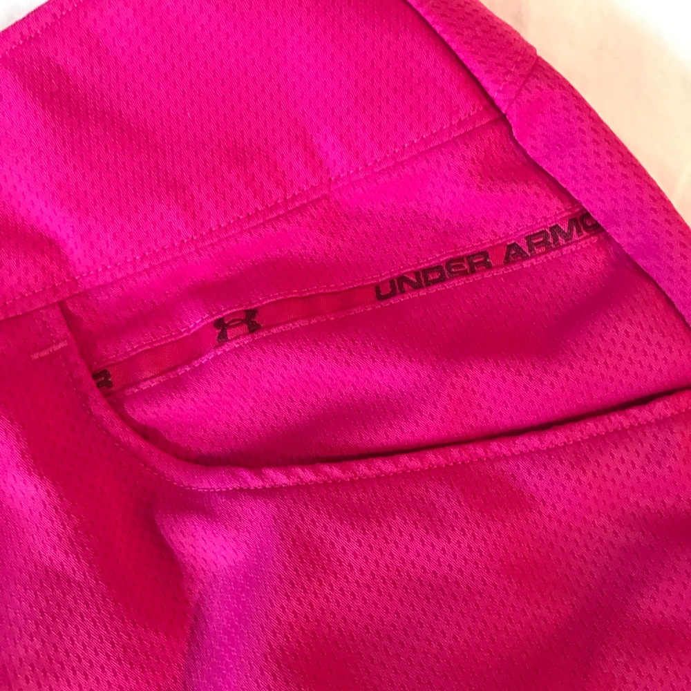 UnderArmour Fushia Golf Skirt