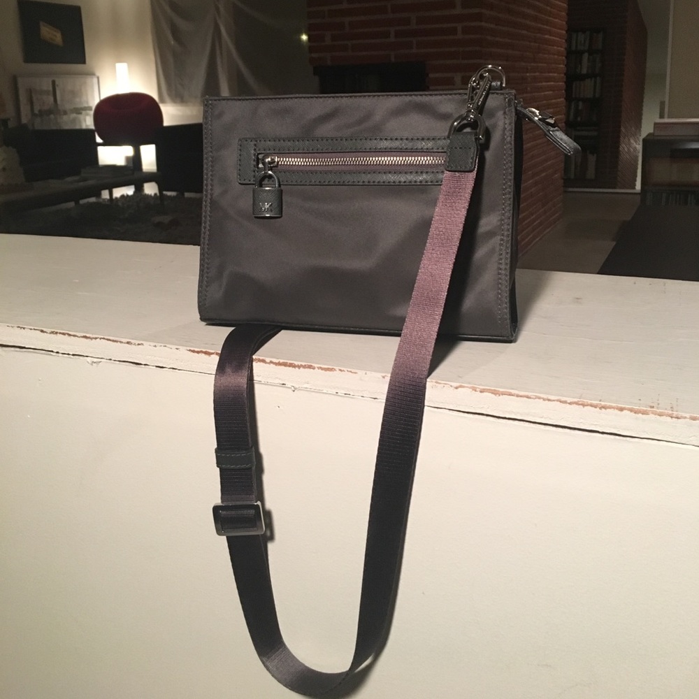 🆕 Authentic Michael Kors Bag