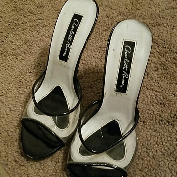 Heels - Picture 3 of 4