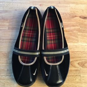 Nike Women's Velvet Casual Shoes