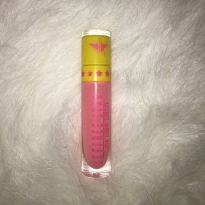 Jeffree star velour liquid lipstick (shade 714)