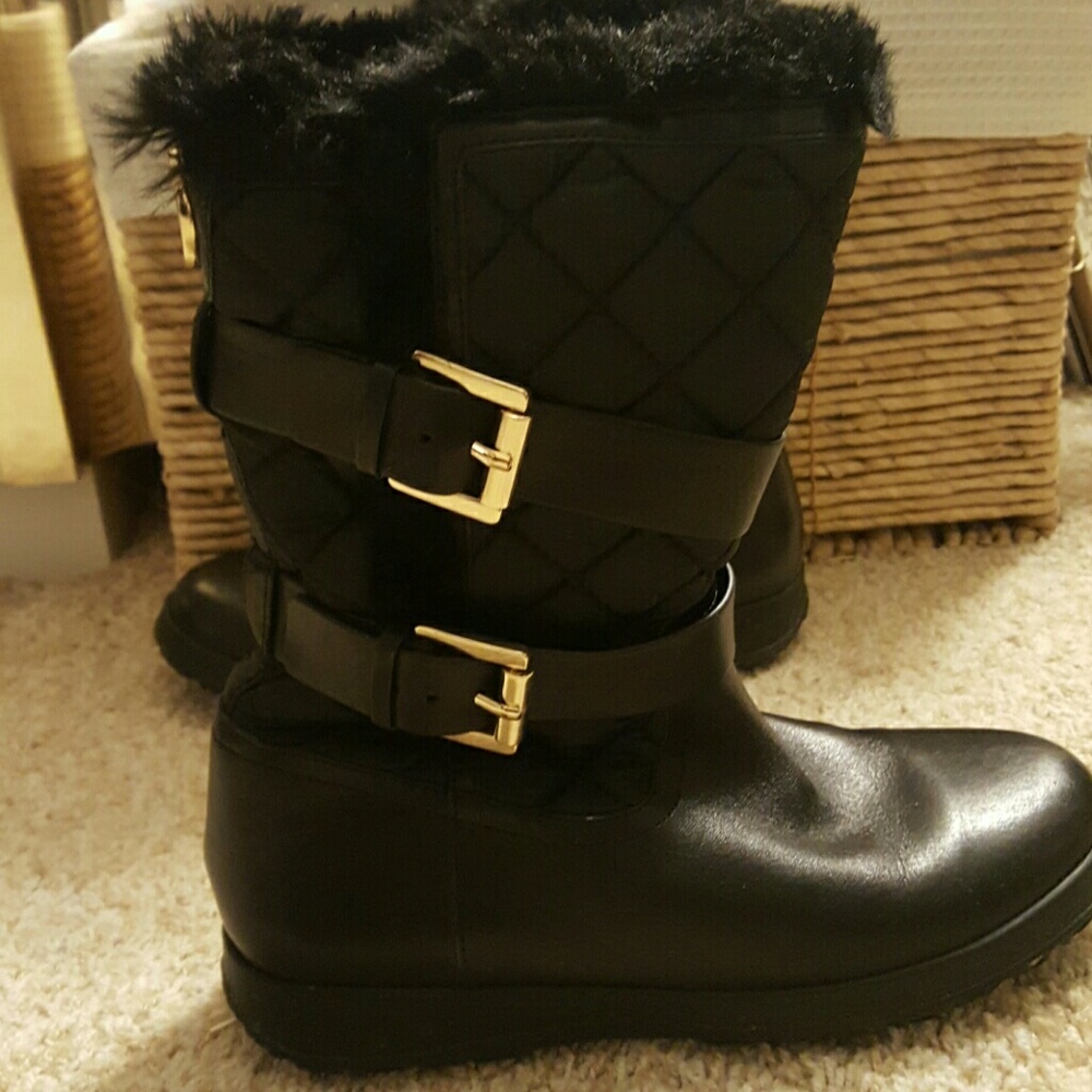 SOLD !!!!!!!!Micheal kors boot leather 💯authentic