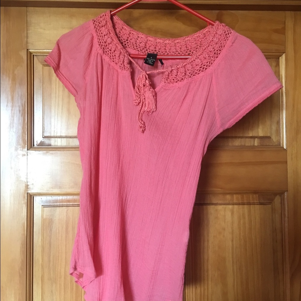 Lucky Shirt coral color