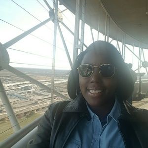 Meet your Posher, Jazmin