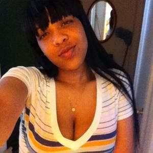 Meet your Posher, Chela