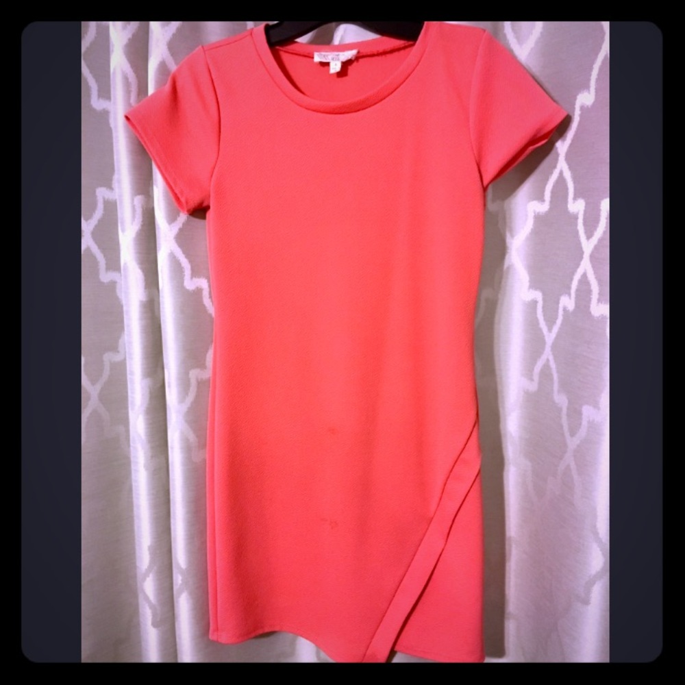 Short sleeve coral/dark pink dress