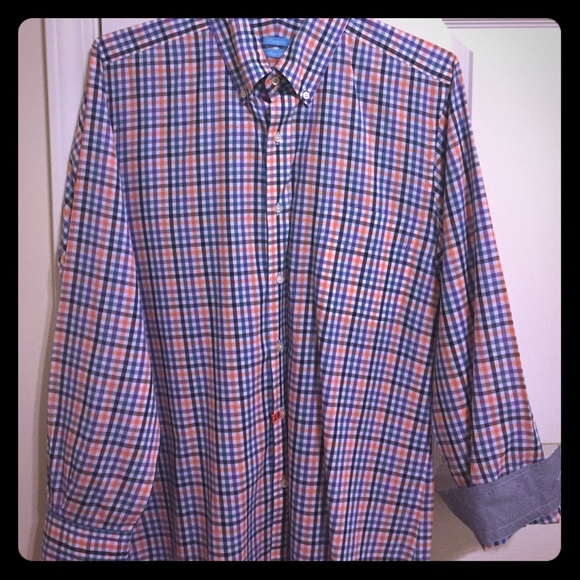 J. McLaughlin trim fit summer weight button down - Picture 4 of 4