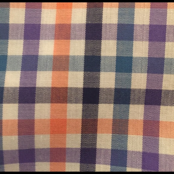 J. McLaughlin trim fit summer weight button down - Picture 3 of 4