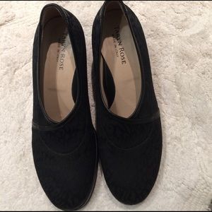 Taryn Rose wedge shoes