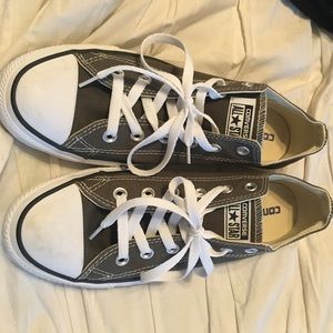 Women's Low Top Olive Green Converse