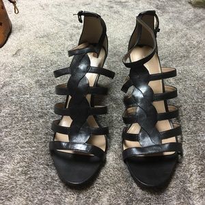 Black heel sandals