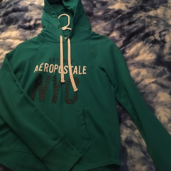 Aéropostale sweater - Picture 1 of 3
