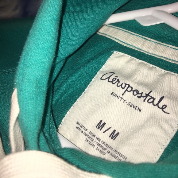 Aéropostale sweater - Picture 3 of 3