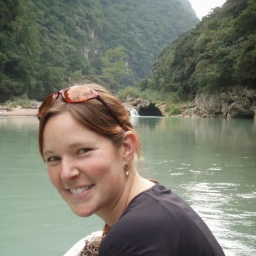 Meet your Posher, Jennifer