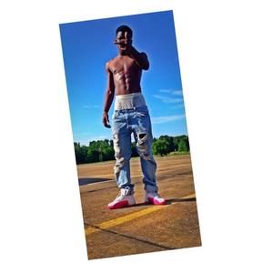 Meet your Posher, Iceyy