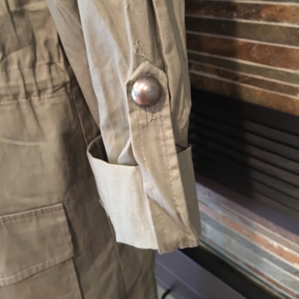 Lightweight Olive Utility Jacket - Picture 2 of 4