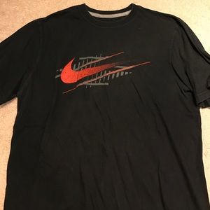 Nike tee