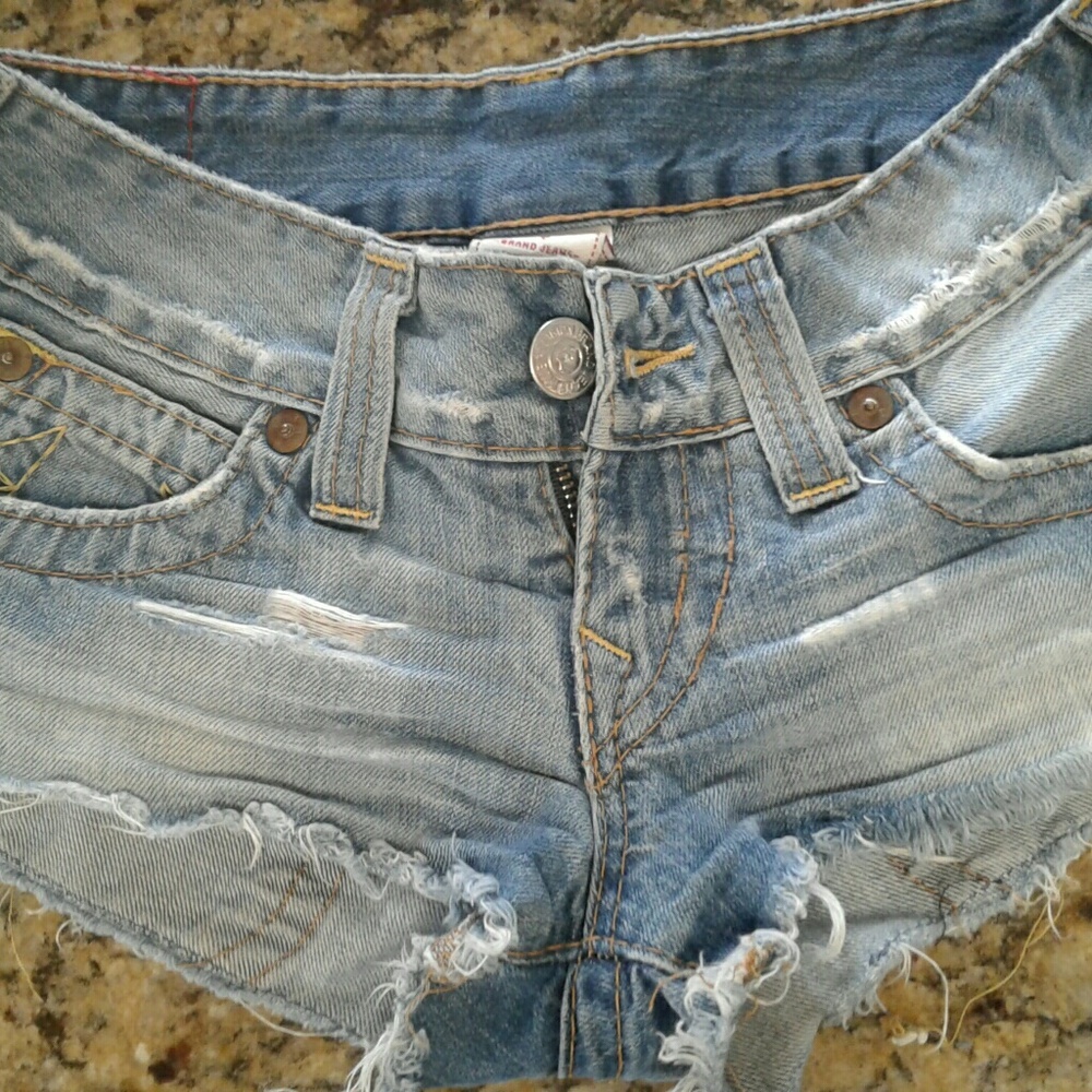 True Religion Authentic - Picture 2 of 4