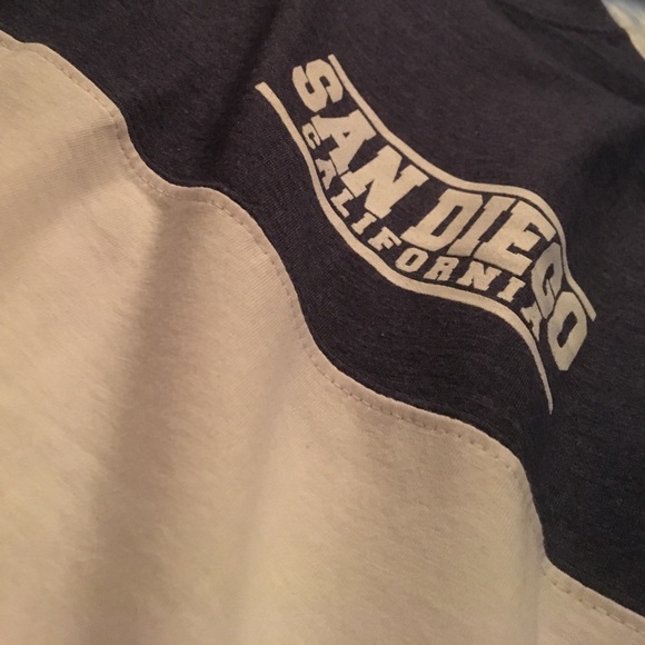 Long sleeve - Picture 2 of 3