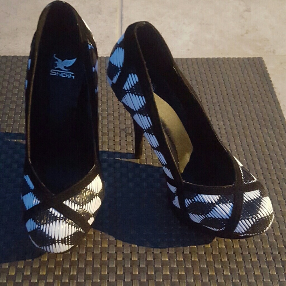 SHIEKH BLACK AND WHITE PLATFORM HEELS