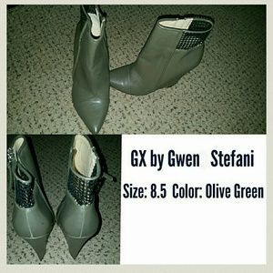 Olive Greene wedge booties 8.5