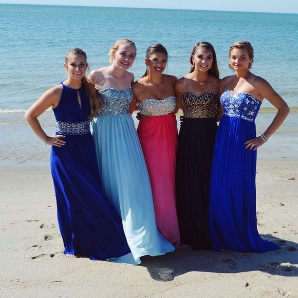 Navy blue prom dress - Picture 3 of 4