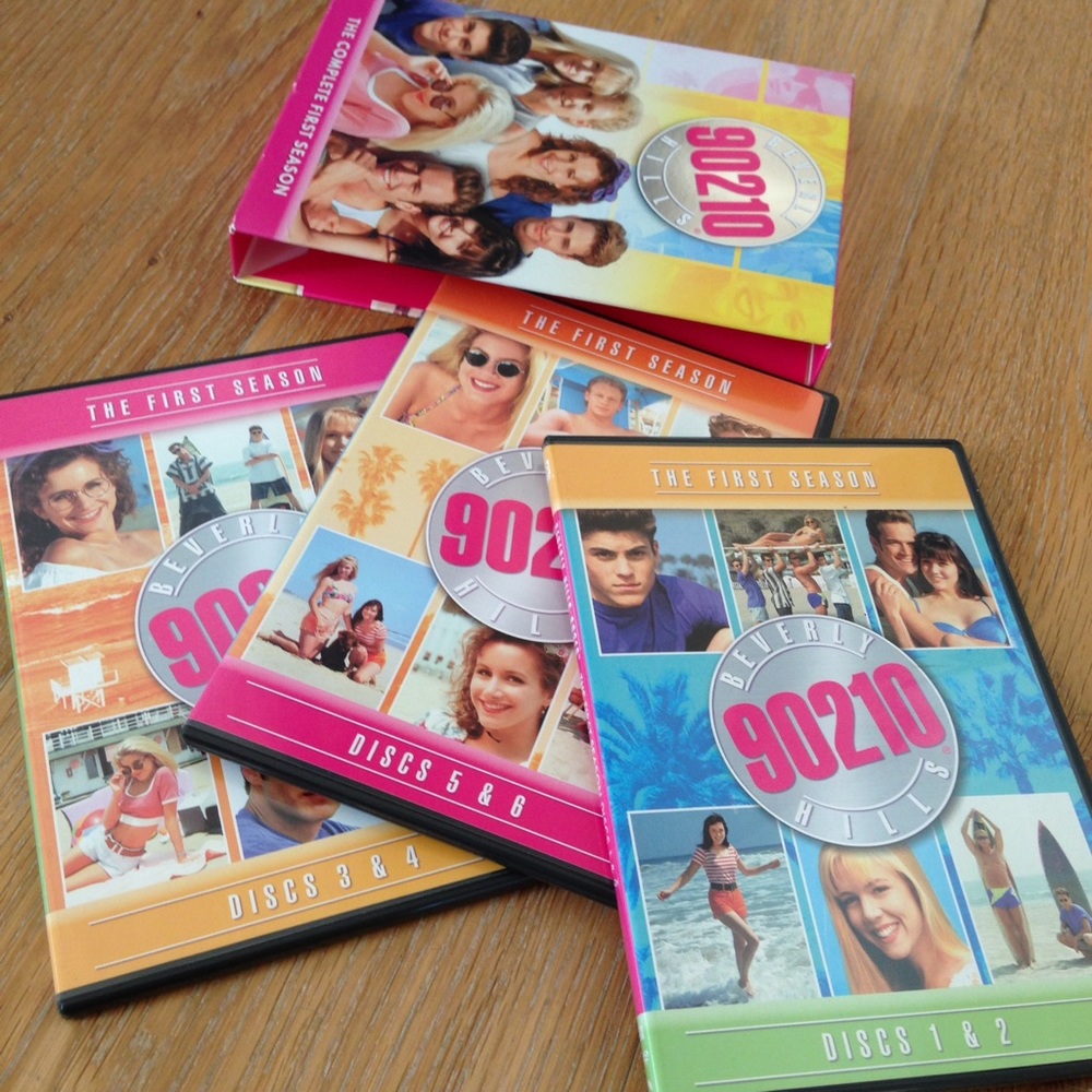 90210 The Complete First Season DVD set
