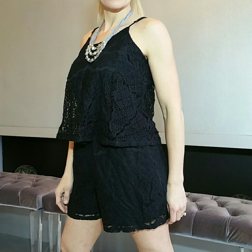 LACE ROMPER NWOT - Picture 2 of 3