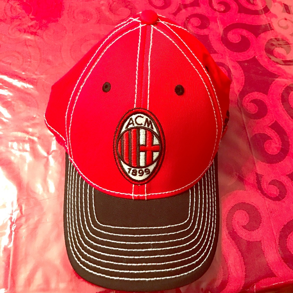 AC MILAN HAT