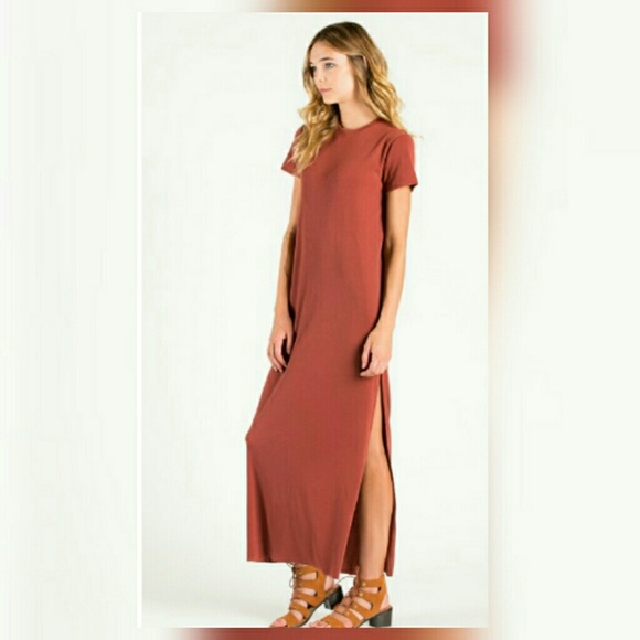 Rust High Slit Ribbed Dress - Picture 2 of 2