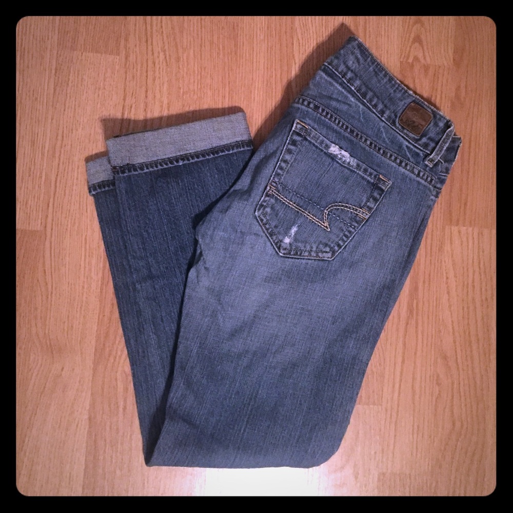 AE capris